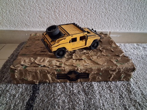 Hummer aus holz - h1,